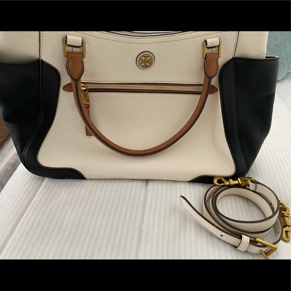 Tory Burch handbag/crossbody - Picture 4 of 7
